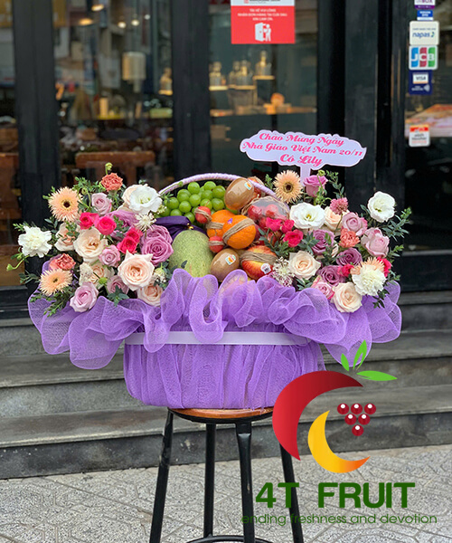 Giỏ trái cây tặng sếp nữ
