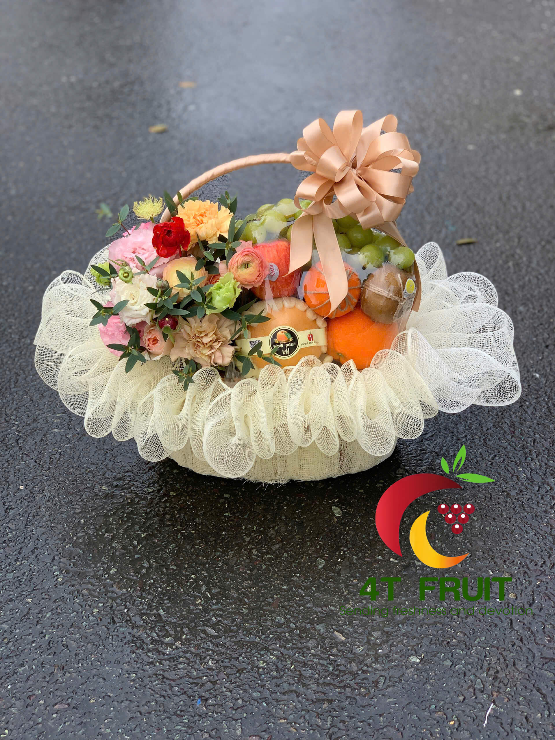 Giỏ trái cây tươi mới